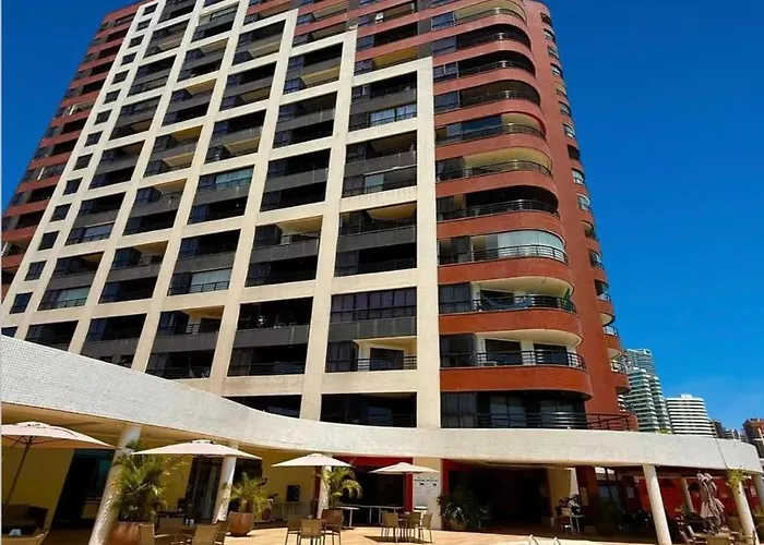 Iate Plaza Hotel Oficial