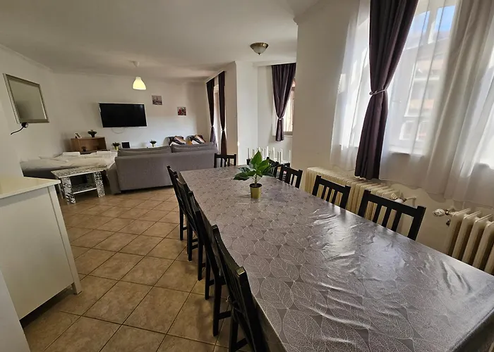 Zoli Apartmanok-Zoli Koelcsey 19 Villa