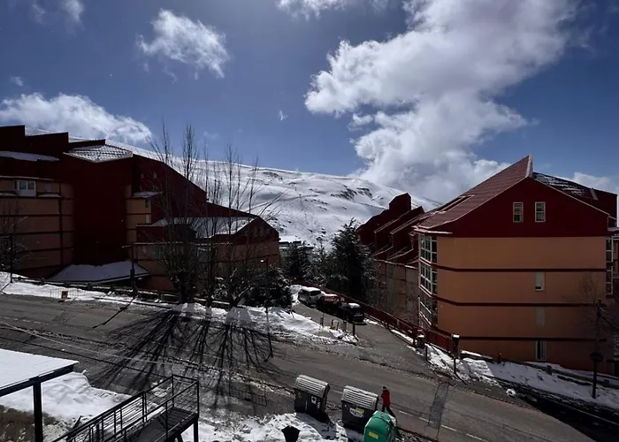 Apartamentos Arttyfal Con Parking Y Wifi By Surynieve