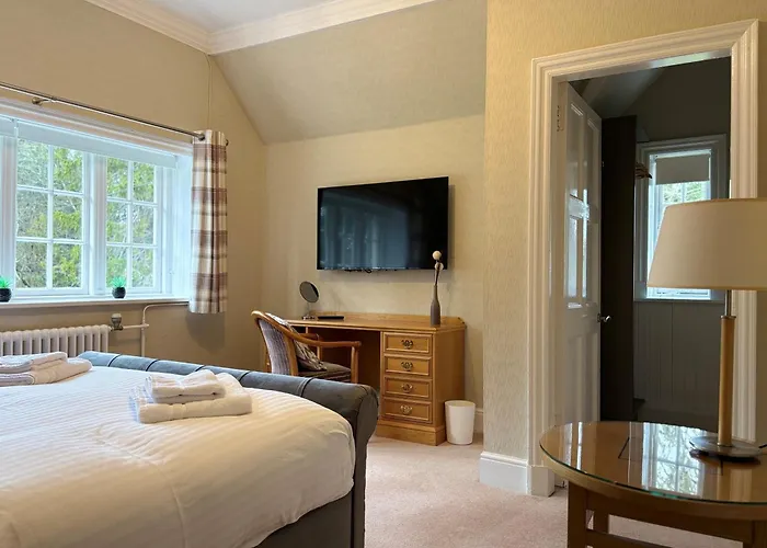 Rossal House Apartments