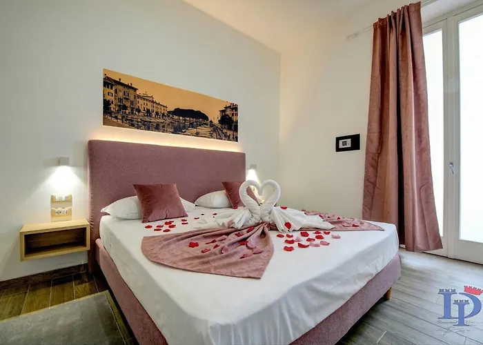 Palazzo Visconti Luxury Suite Desenzanoloft Official Partner Homes & Villas By Marriott Bonvoy