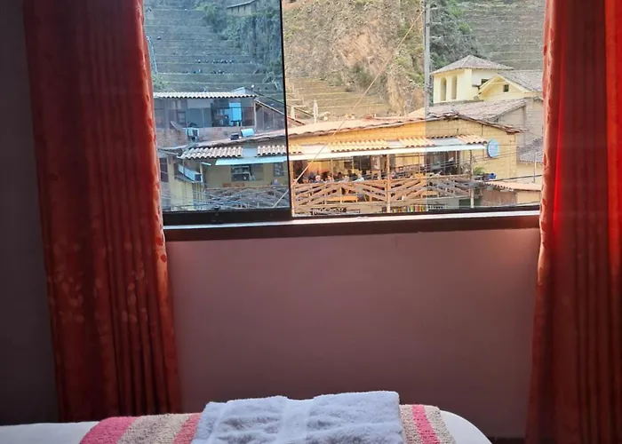 Hostal Qorisonqo Inn Ollantaytambo