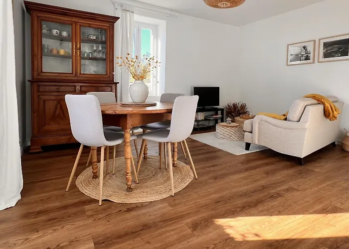 Chez Jeannette, Appartement Entre Centre Et Plages