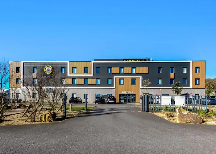 B&B Hotel Landerneau Bois Noir
