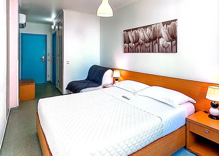 Weaa Hotel