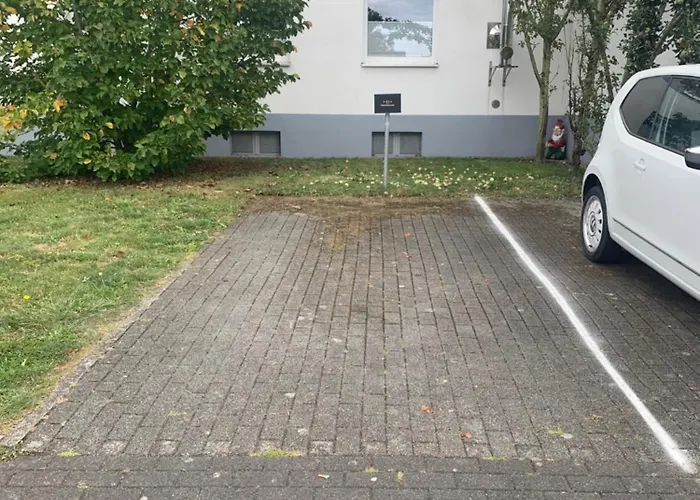 Wohntraumerei: Lichtdurchflutete Design-Oase in Ruhiger Stadtlage