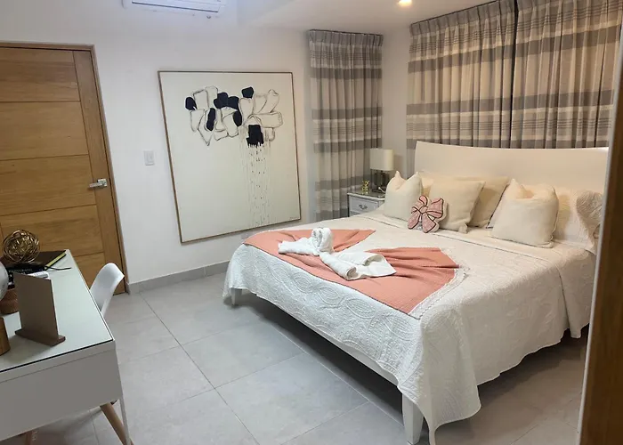 Stunning Suite - 1 Bedroom Apartment With Rooftop Jacuzzi And Stunning View - 2 Guests