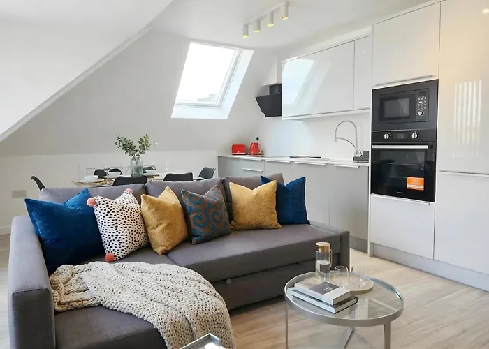 Paradigm Court, Modern 1-Bedroom Apartment, Oxford
