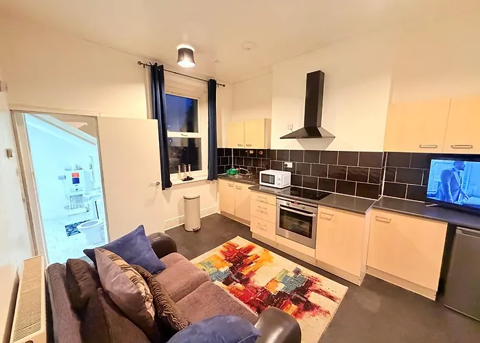 Bespoke 2 Bedroom Apt Derby City