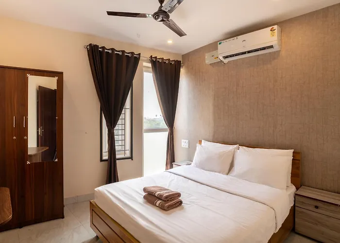 Aafiya Lakeview Apartments