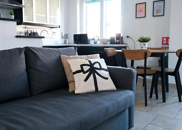 Pau Suite Home