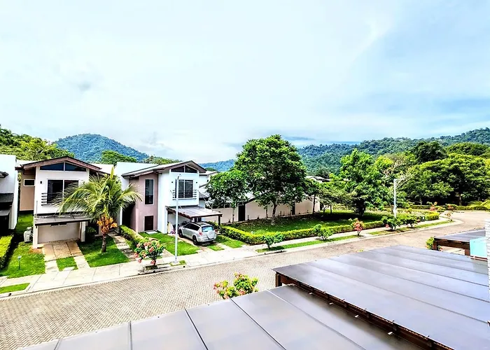 Upscale Tropical Retreat 4Br In Gated Resort