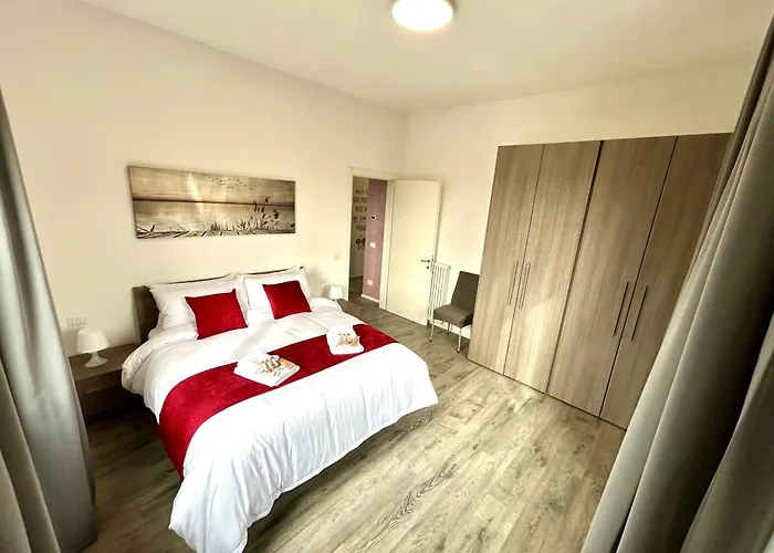 Lovely Bridge View Apartment Close To Padua City Center