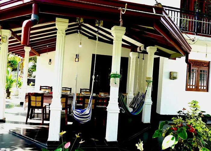 Premier Villa Tangalle