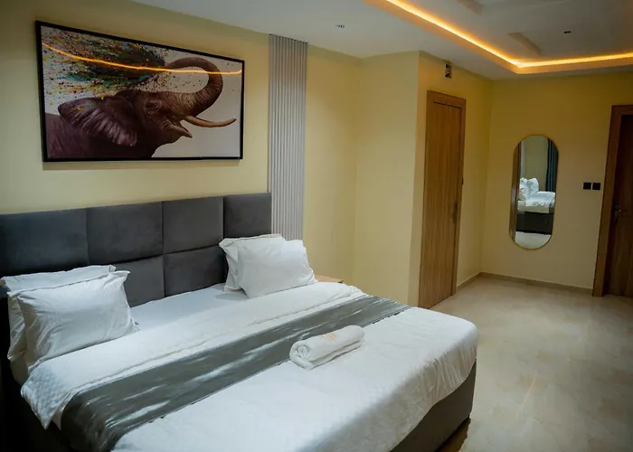 Nirvana City Hotel