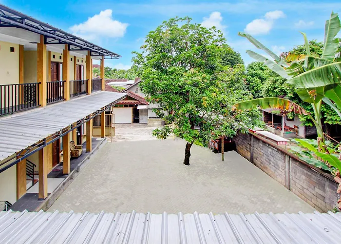 Oyo 95130 Poerto Lemon Guest House