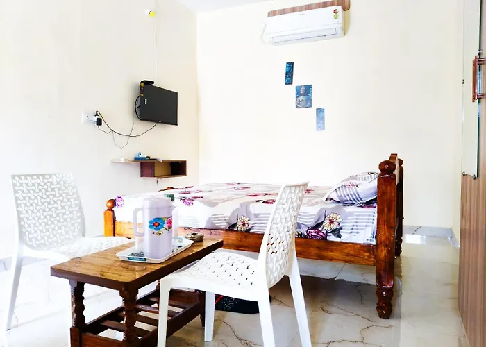 Raja Residency