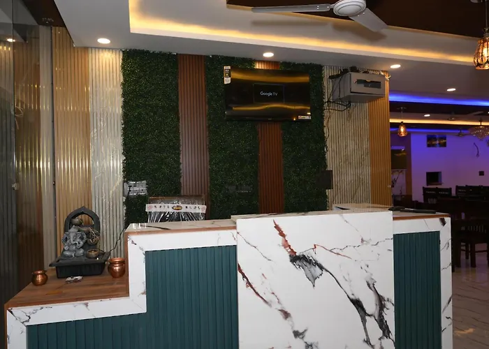 Hotel Aman Palace Rudraprayag