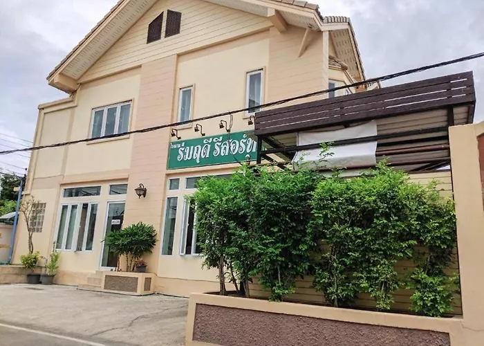 Romruedee Resort