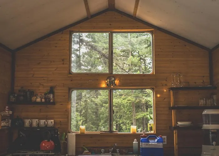 Goonieland Backcountry Sauna & Stays