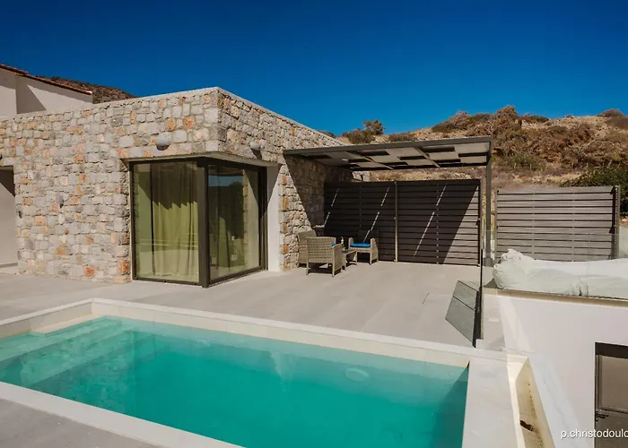Relaxury Villa III