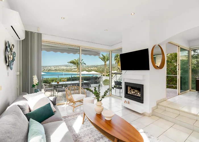 Beachfront Villa Mare With Jaccuzi And Infinity Pool