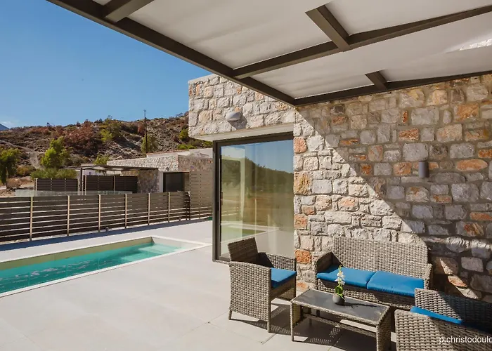 Relaxury Villa III