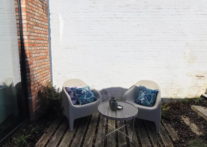 Cosy Courtyard House Hasselt