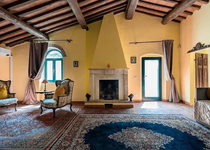 Villa Mulino Rotone - 28 Guests, 12 Rooms, 12 Bathrooms, Pool