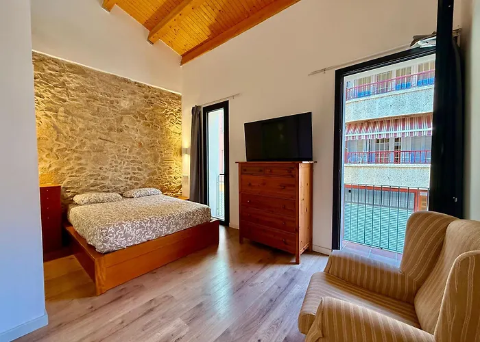 Casa En El Centro De Calella A 300 M De La Playa