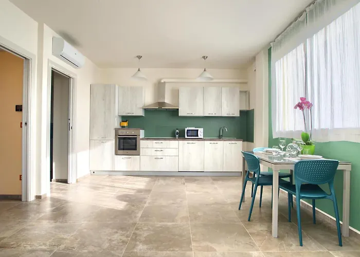Iris - Costadoro Holiday Home