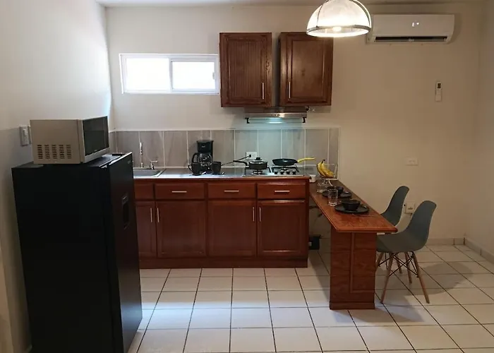 Apartment 4 Non 1, Espacioso Y Bien Ubicado