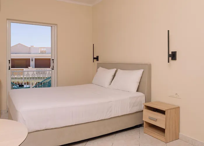 Maroudas Apartments