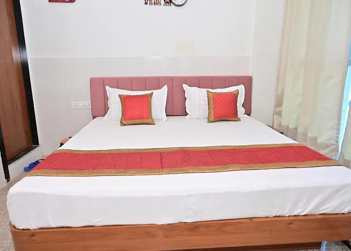 Hotel Shivaay & Home Stay