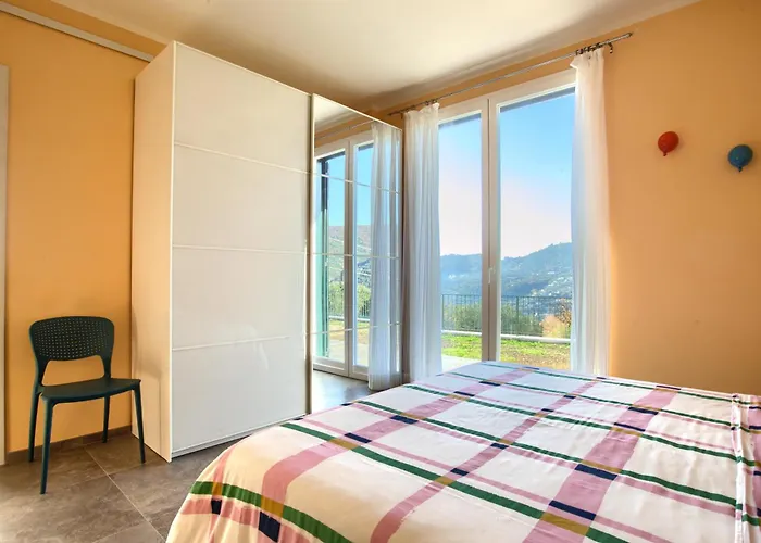 Iris - Costadoro Holiday Home
