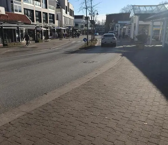 Ferienwohnung Am Kuhrpark Mit Balkon Und Parkplatz