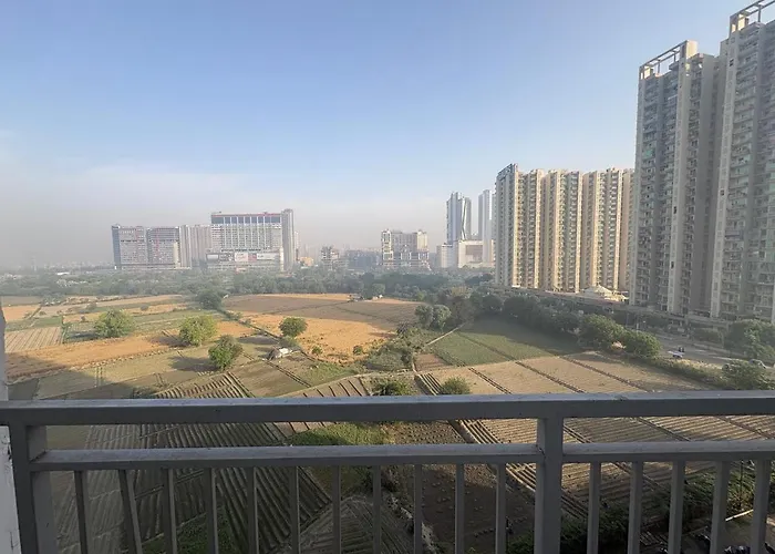 Flat In Noida Near Gaur Mall
