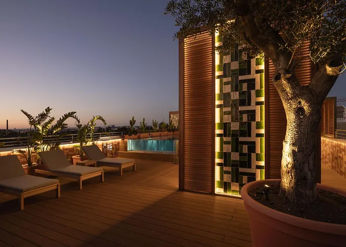 Eclat Collection - City Center - Pool And Private Free Parking