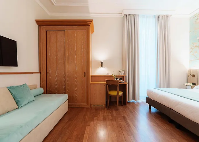 Lolli Palace Hotel