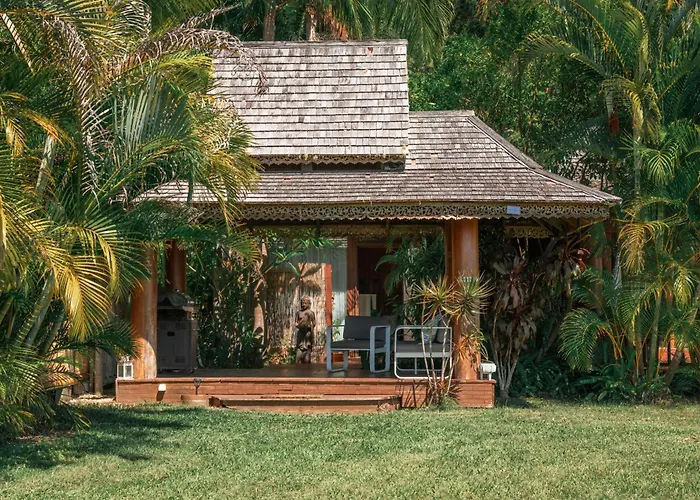 Silk Pavilions Glamping