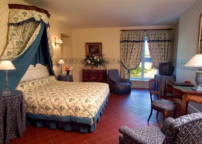 Hotel Chateau De Cavanac