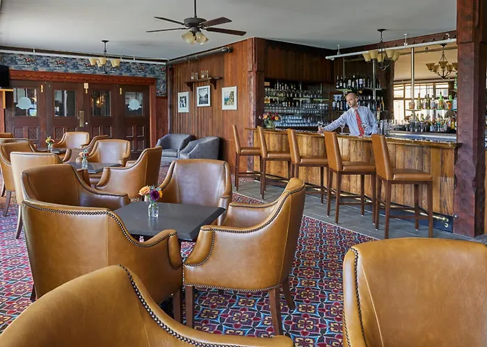 Prince Of Wales Hotel