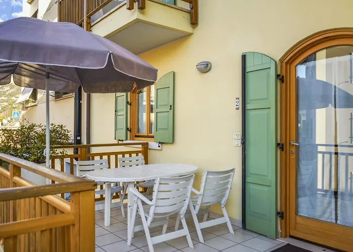 Windshouse Apartments