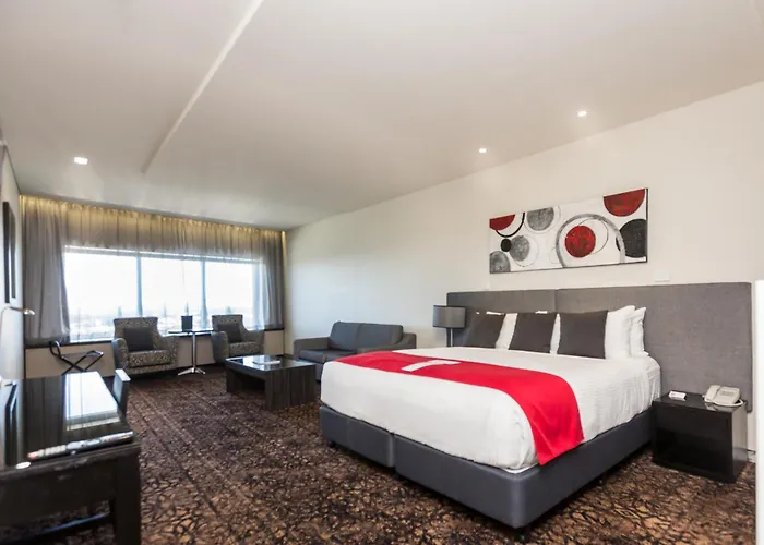 Calamvale Hotel Suites And Conference Centre
