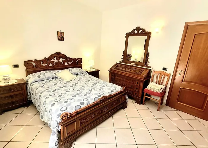 Cartaromana House