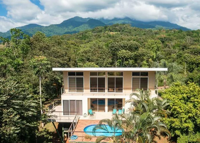 Casa De Fox - Confort En Medio De La Jungla!