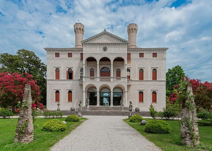 Castello Di Roncade
