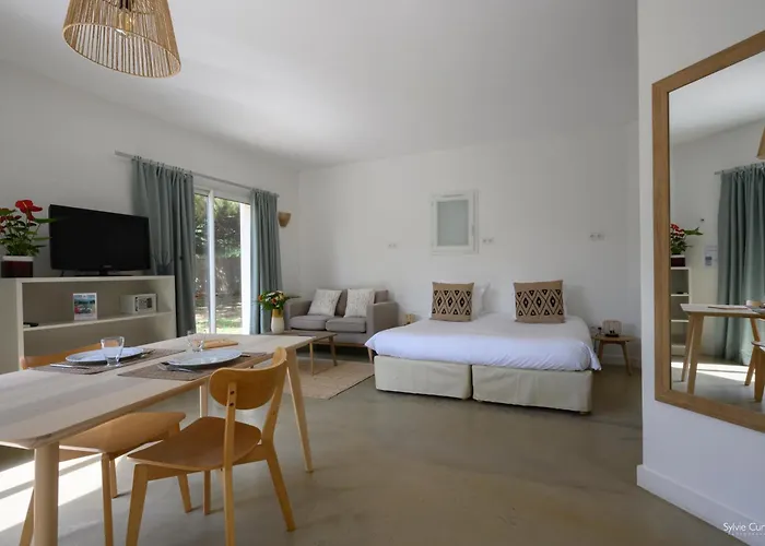 Cote Ocean Resort