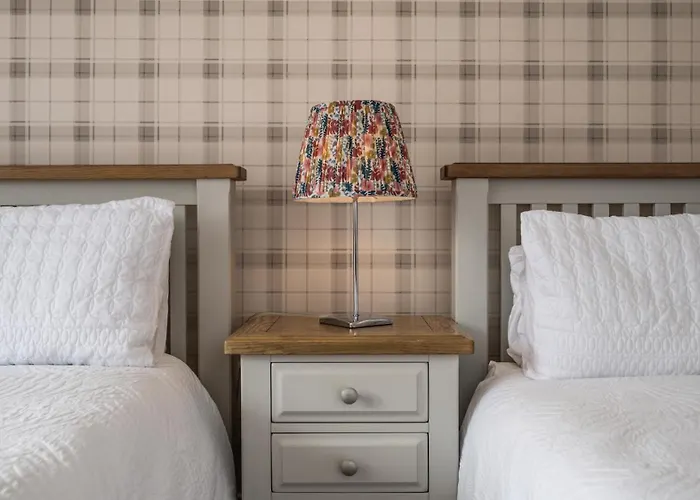 Shore View Cottage