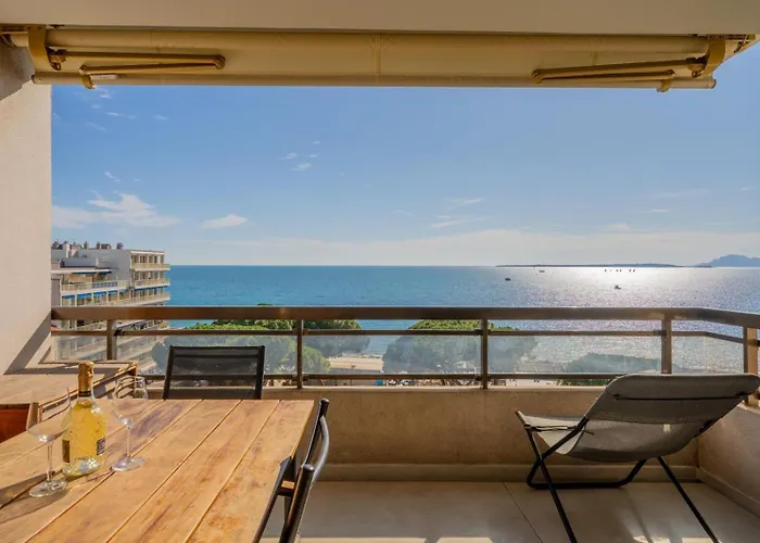 Center Bay Luxueux Appartement Avec Vue Mer 6 Eme Etage